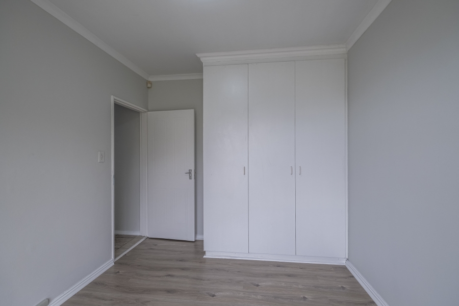4 Bedroom Property for Sale in Seaview Eastern Cape